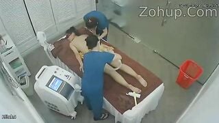 quay lén chị máy bay đi triệt lông bím xong nhờ nhân viên móc lồn cho mình