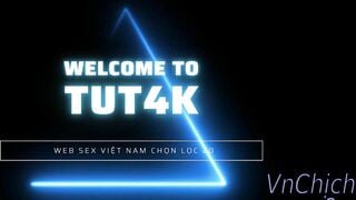 E gái xinh show hàng tại khu công viên đông Đúc xong gạ người lạ móc lồn cho mình