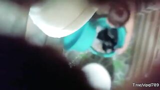 Em họ tắm dáng đẹp vú to 4