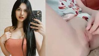 Clip Sex Ngô Thúy Hằng 2ka8 Mặt Chiến Chiến Thủ Dâm Bạo Vãi Lồn