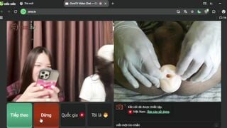 Ometv thủ dâm cho 2 em teen xinh đẹp bằng âm đạo giả