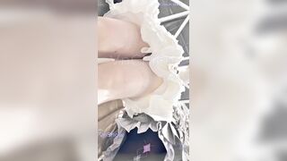 Trúng Mánh, Hnay quay lén được e gái đi siêu thị ko mặc quần lót nước lồn nhày nhụa
