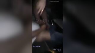 Karaoke Tân Phú, Nhân viên shock thuốc bị địt trần xuất tinh đầy lồn