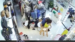 Check cam, Chị gái bán quần áo Bị Dao Kề vào cổ ép hiếp dâm