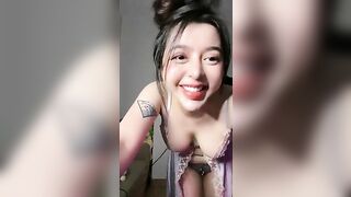 美乳 401