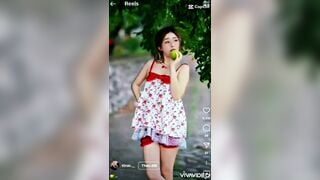 Tiktoker Lạnh lùng nhất tiktok khoe vếu giữa hồ💋