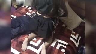 Nữ sinh mời bạn cùng lớp của mình đến nhà của cô ấy, cô ấy muốn đụ Phần 20