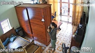 Hack Camera Vợ Đi Chợ Về Bú Cu Địt Chồng Rồi Mới Chịu Nấu Cơm