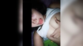 Năn Nỉ Mãi Em Gái Nó Mới Quay Show Cái Cặp Vú Ngon Ơi LÀ Ngon
