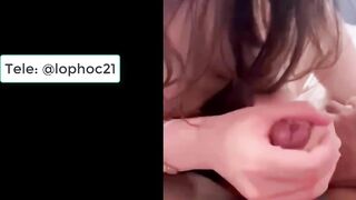 Sex vú to em gái xinh đẹp Hà Nội