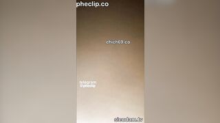 Địt Em Gái Tuổi Teen Nhân Viên Shop Thời Trang Sướng Con Cu