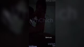 Clip hot girl Quỳnh Chi FB 100K fl bị lộ công nhận ngon vll
