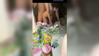 Đi gặp mặt hôm đầu, Đã dẫn bé học sinh vào nhà nghỉ giao lưu võ thuật