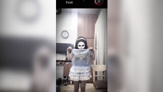 Clip Bé Gái Áo Đen Nhảy Lộ Đầu Ti Xxx Mở Bài Hoang Dã