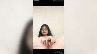 Chị em cẩn thận, Sửa điện thoại đều là nó vào ảnh lấy clip móc nhé