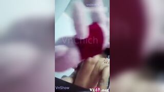 Quay lén 2 e học sinh trốn học địt nhau trong phòng bị phát hiện