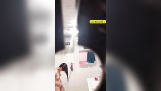 Quay Lén Em Kính Cận Đi Tắm