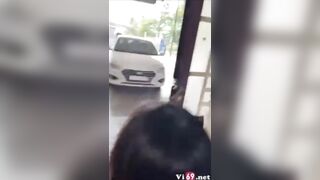 Vợ dâm đãng địt nhau trước cửa nhà cho hàng xóm vào nhân trần