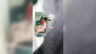 Quay lén chị hàng xóm bú bóng địt nhau vs a grap chim bé p1