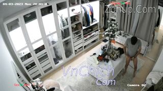 Vợ lén đưa Hồng hài nhi về địt nhau bị chồng checkcam đánh ghen tại chỗ