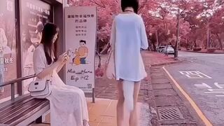 Em gái gục ngã chảy nước lồn lênh láng