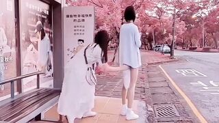 Em gái gục ngã chảy nước lồn lênh láng
