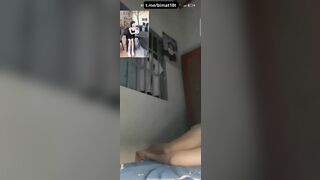 Em Non Tơ Mới Nhú Thủ Dâm Nhét Mọi Thứ Có Thể Vào Lồn Quá Nứng