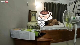 Đưa em sinh viên vú to lên villa địt nát lồn