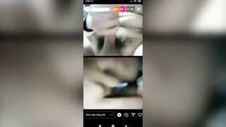 Em Lê Thị Huyền Diệu livetream móc lồn chảy nước với bạn trai trên Instagram P4