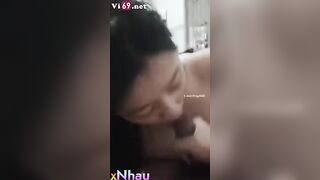 Em đòi chơi vài mà anh bắt em phải bú cu xong mới cho chơi