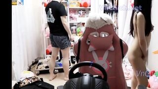 Sự Cố Lộ clip của Idol streamer Lyn khi ko tắt cam vú lồn lộ hết