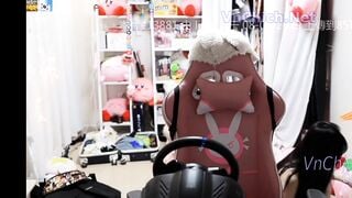 Sự Cố Lộ clip của Idol streamer Lyn khi ko tắt cam vú lồn lộ hết