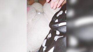 Bé hàng xóm love 9 ngày nào cũng gửi video gạ gẫm như này bảo sao k địt cho đc