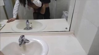 để được quay video cùng, lão đã phải trả cho nhỏ 3m để nhỏ đồng ý, gái nghề có giá n?
