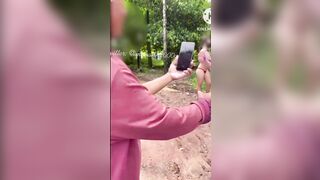 Myhanh2000 cởi đồ phô dâm nhờ chú nông dân chụp ảnh 3