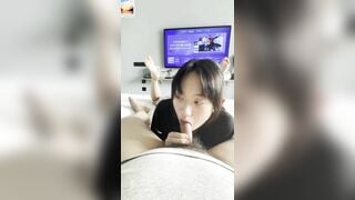 Con gái thích nghịch chim của bố P1