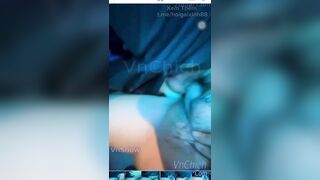 Đụ em người yêu dâm ngay trên xe khách