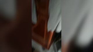 Sục  quần nhỏ em họ
