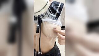 Dâm tặc vl, Đi bế giảng bóng nước ko mặc Áo lót lộ hết vú lồn