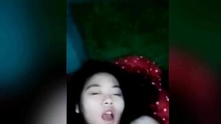 Nửa Đêm Con Nhỏ Em Hứng Lên Cho Tôi Xem Màn Show Vếu Của Nó Phần 4