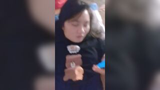 Anh trai gạ bạn em gái địt nhau rồi gửi video cho ny nó xem
