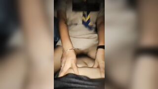 Số hưởng thanh niên đi tham quan gạ luôn hướng dẫn viên địt nhau ko cởi quần áo