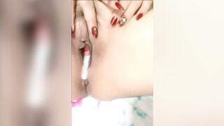 Con gái để chồng địt mẹ mình cho đỡ nừng , thay cha chăm sóc mẹ