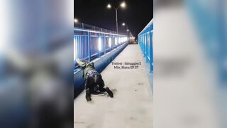 e gái bị ngất trên cầu sữa từ lồn chảy tung toé