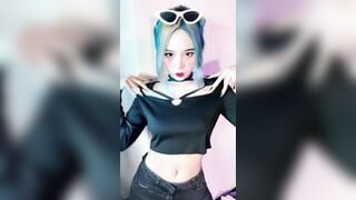 Sammy Đào lột đồ