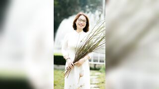 Mấy chị đĩ giáo viên nứng lồn