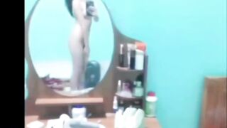 Clip Sex Nguyễn Thị Khánh Linh 2ka9 Vay Tiền Tậu Iphone 16 Pro Max