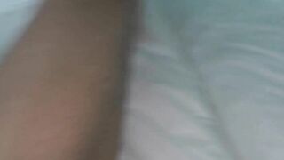 (Sex Âu Mỹ) Chịch Em Teen Tây Lồn Múp Không Lông