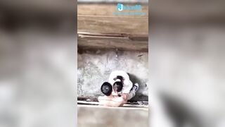 Quay lén đôi học sinh địt Nhau ở nhà để xe Giáo viên phát hiện