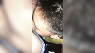 Dụ thằng em gần nhà ra chỗ vắng vắng để bú cu